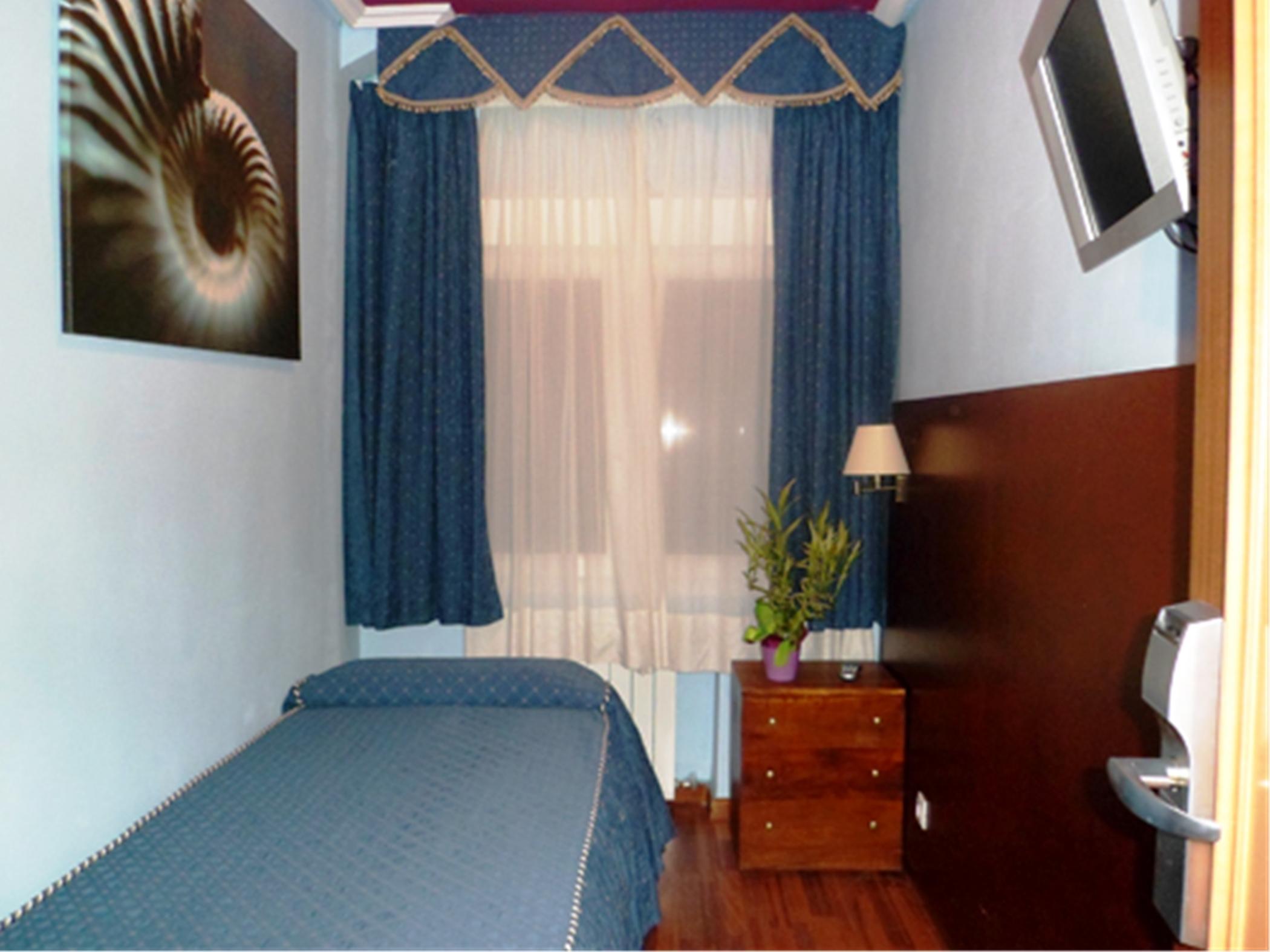 Auto Check In Hotel Las Nieves ฮากา ภายนอก รูปภาพ