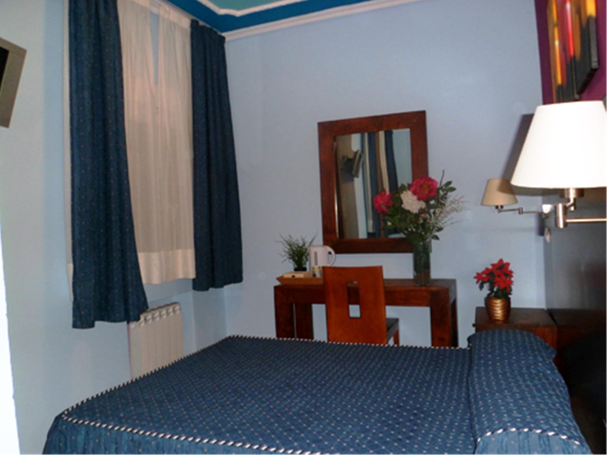 Auto Check In Hotel Las Nieves ฮากา ภายนอก รูปภาพ