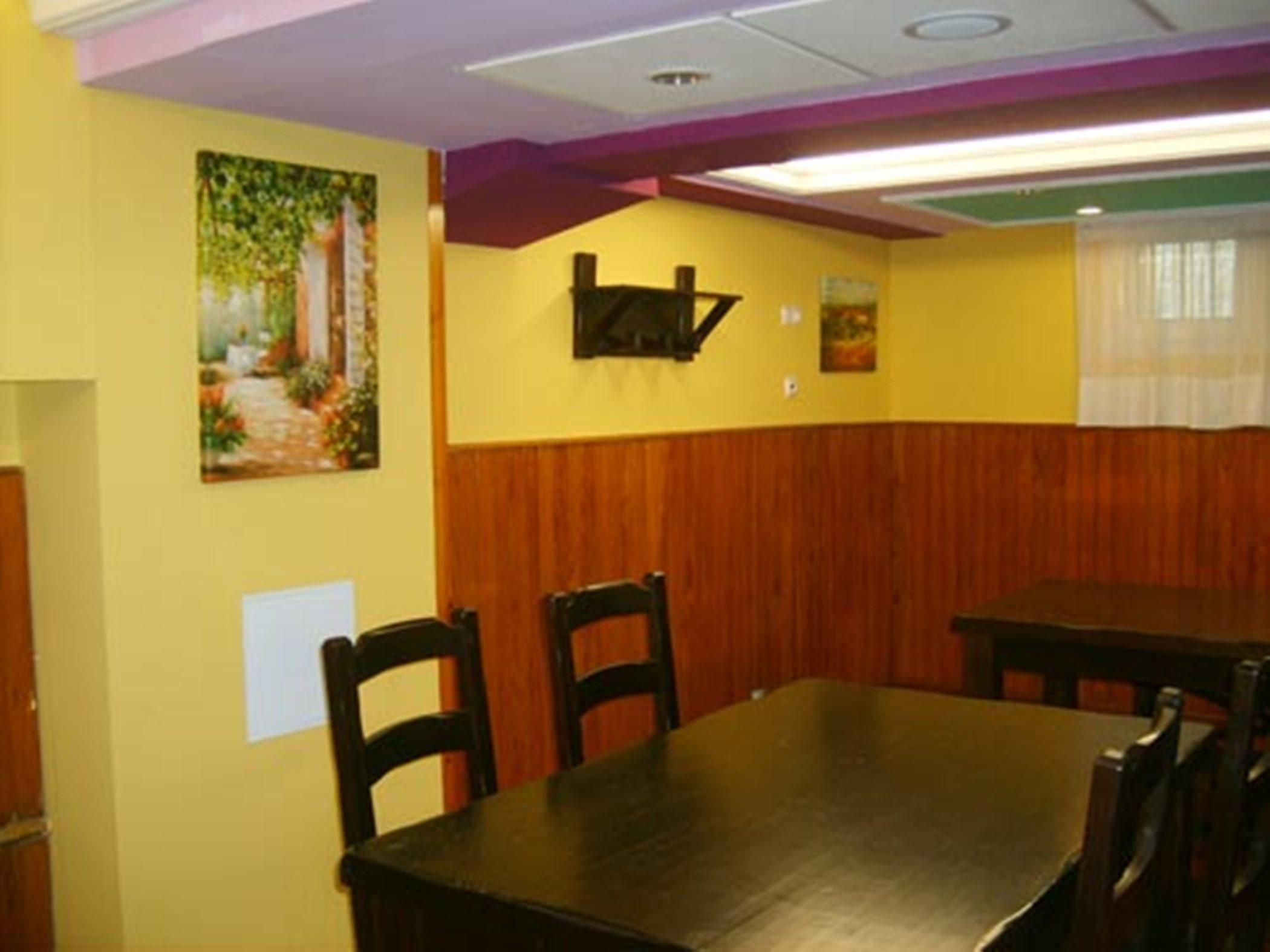 Auto Check In Hotel Las Nieves ฮากา ภายนอก รูปภาพ